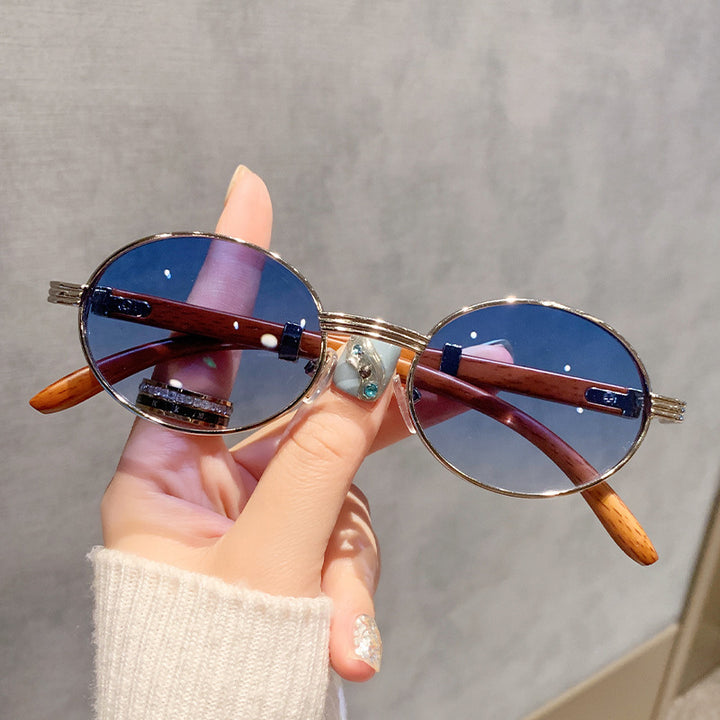 Ladies fashionable sunglasses with elegant shine and comfortable temples Kalsten