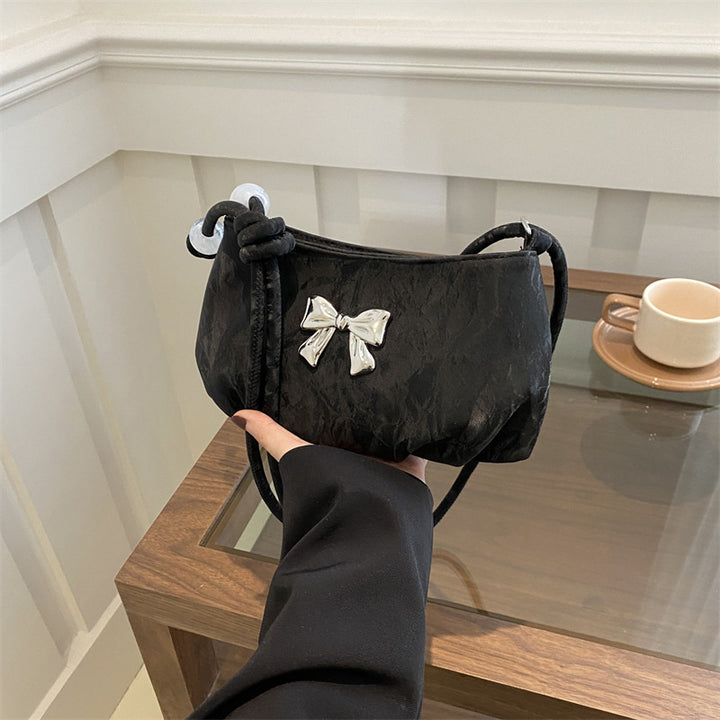 Elegant Bow-Detail Handbag