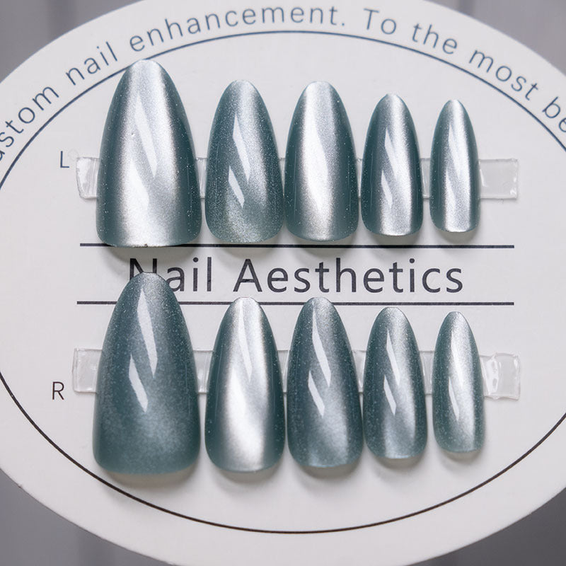Artistic Press-On Nail Kit