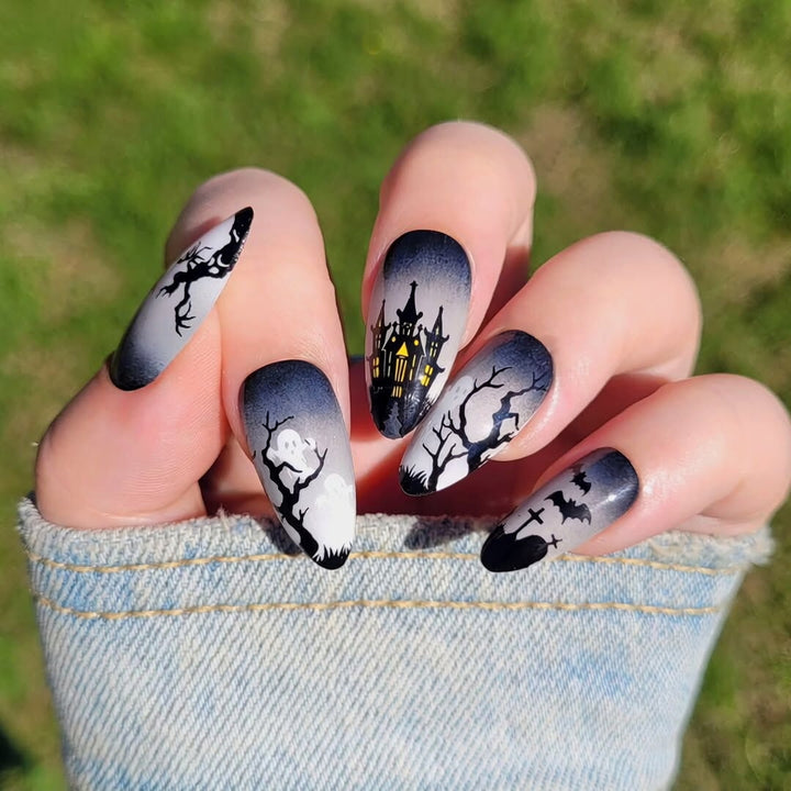 Halloween Theme Nail Art