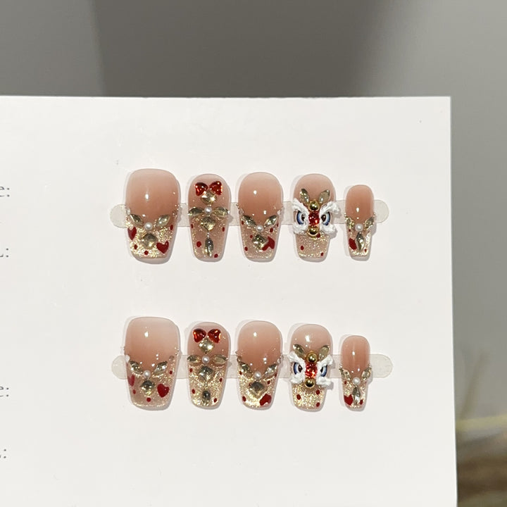 Festive Holiday-Themed Press-On Nail Art