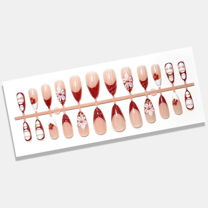 Elegant Floral Press-On Nail Set