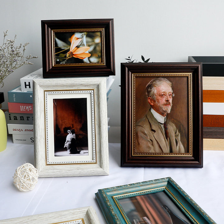 Elegant Classic Picture Frame