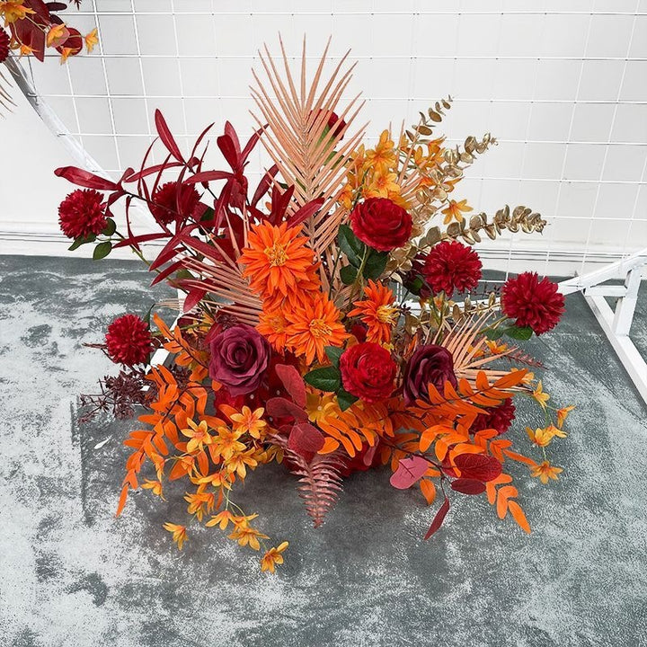 Autumn-Themed Decorative Floral Garland
