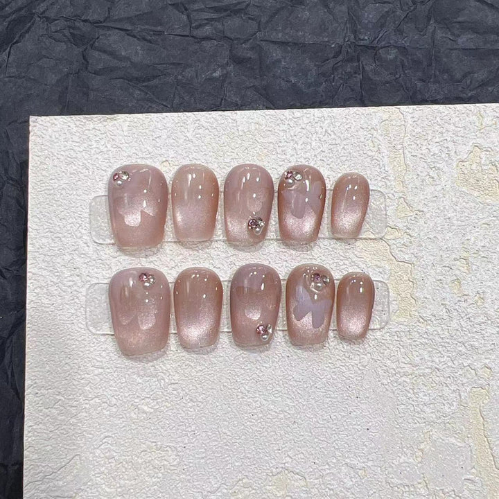 Elegant Press-On Nail Set with Rhinestone Details Kalsten