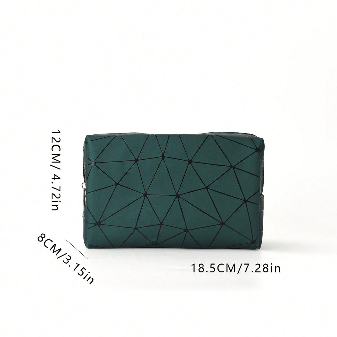Practical cosmetic bag with 3D structure Kalsten