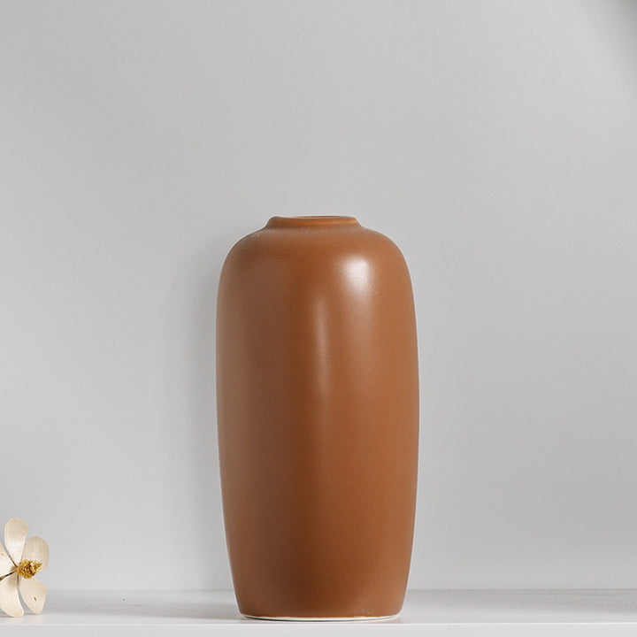 Modern Sculptural Ceramic Vase Kalsten