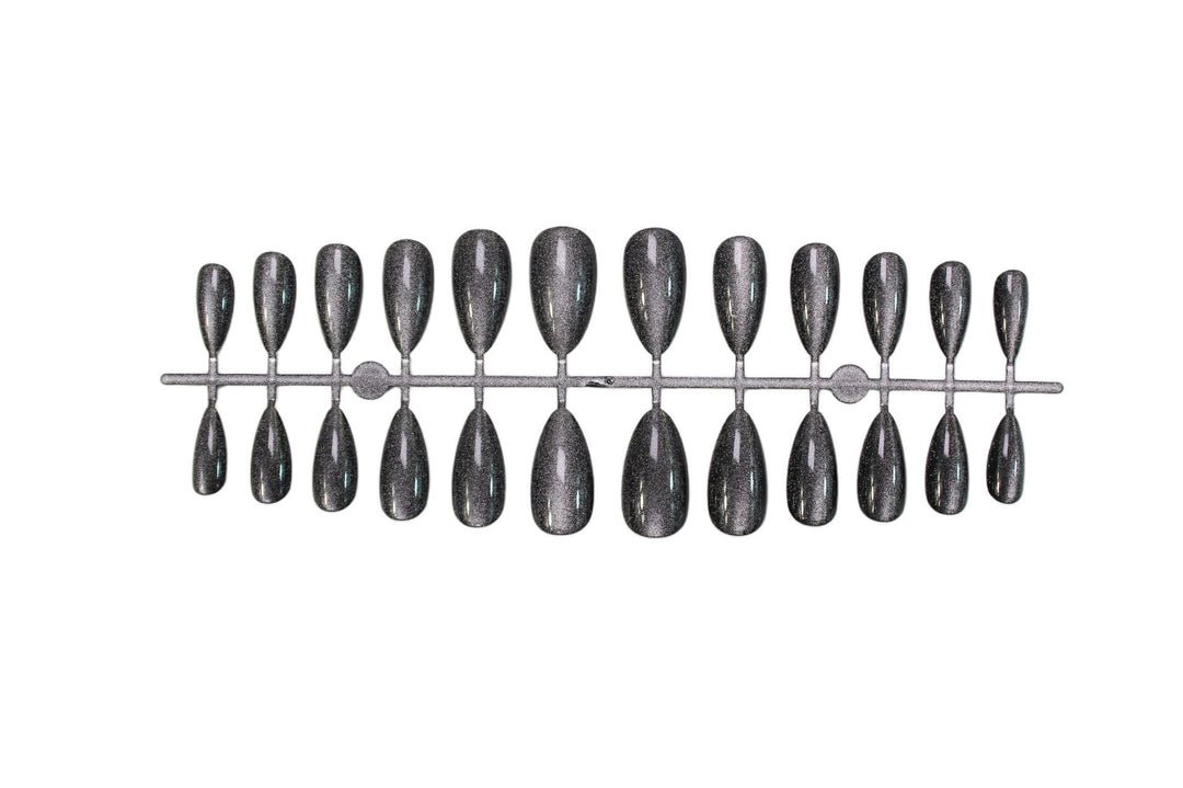 Acrylic nail set with stylish design Kalsten