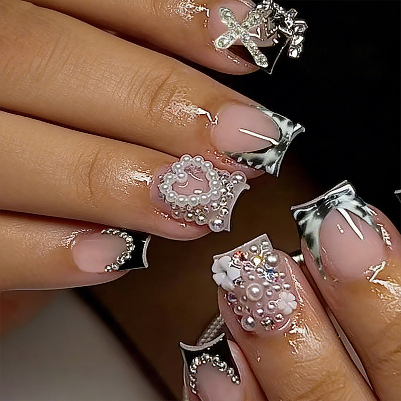 Artificial nail set with detailed 3D beads and glamorous design Kalsten