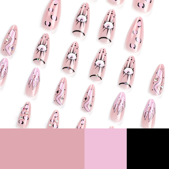 Artful nail art with extravagant designs and sparkling accents Kalsten