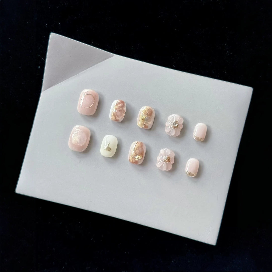 Artistic Floral Nail Set
