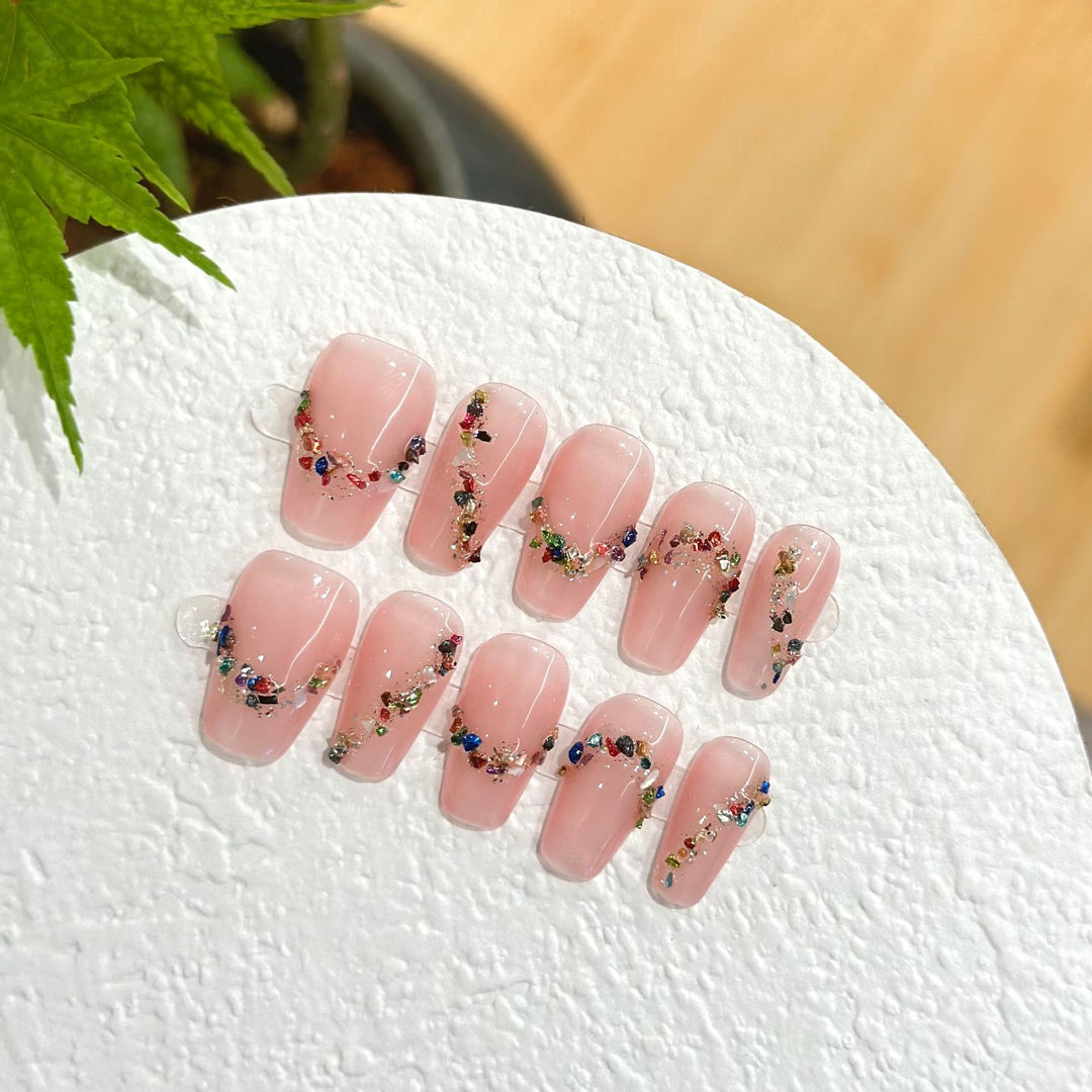 Charming Floral Decorative Press-On Nails