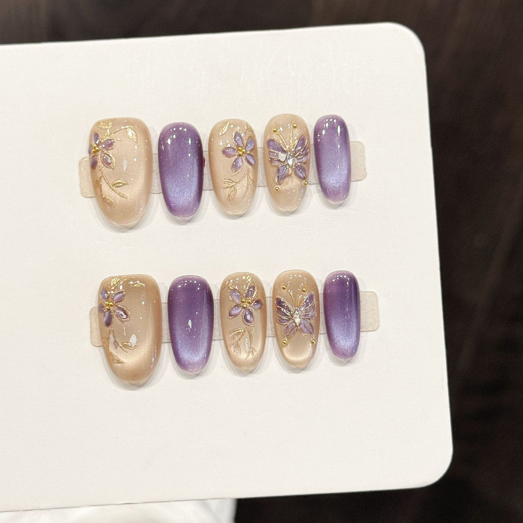 Artistic Press-On Nail Art Collection