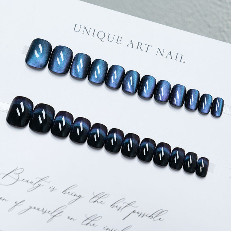 Elegant Press-On Nail Art Set with Gradient Finish