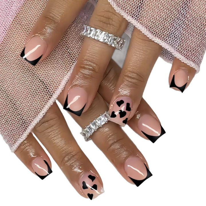 Unique Heart-Accent Nail Art Kalsten