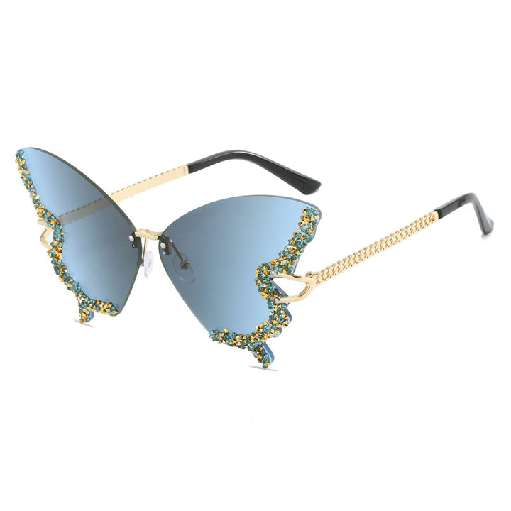 Ladies extravagant Cats Eye sunglasses with sparkling accents Kalsten