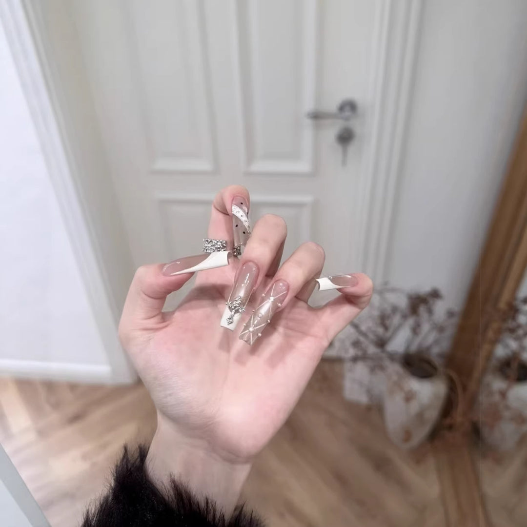 Stylish and Elegant Nail Extensions