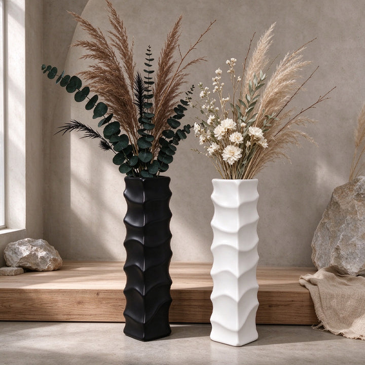 Decorative Slim Wave Vase Kalsten