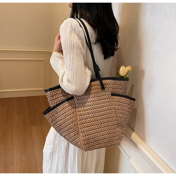 Spacious Macrame Beach Bag Kalsten