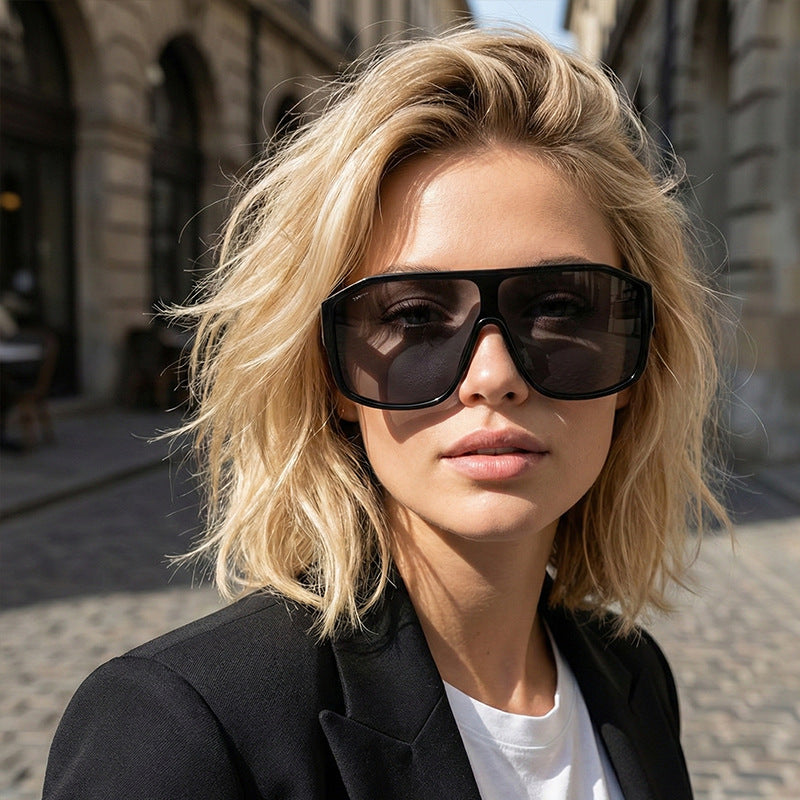 Ladies Fashion Oversized Sunglasses in Futuristic Design Kalsten