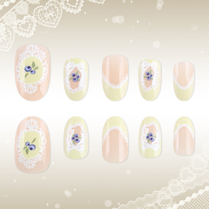 Elegant Press-On Nail Art Kalsten