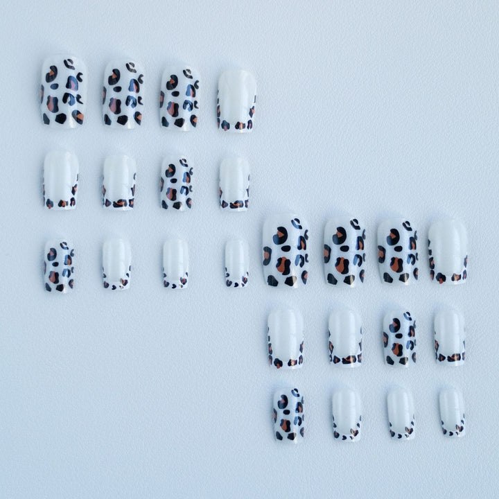 Elegant Leopard Print Nail Art Kit
