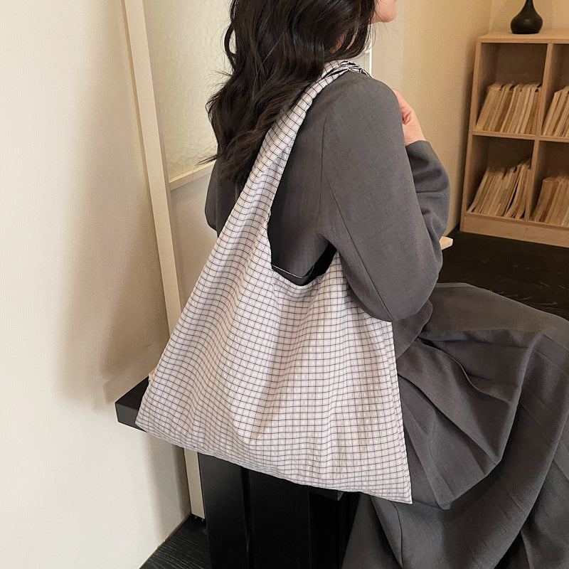 Stylish Geometric Pattern Sling Bag