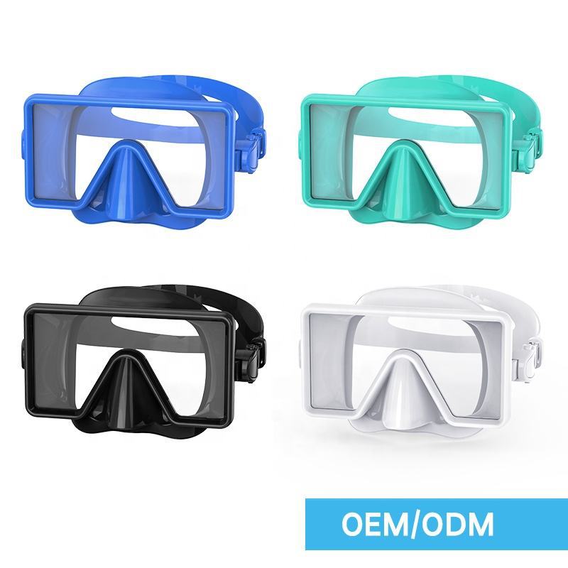 Diving mask with maximum field of view and comfortable silicone rim Kalsten