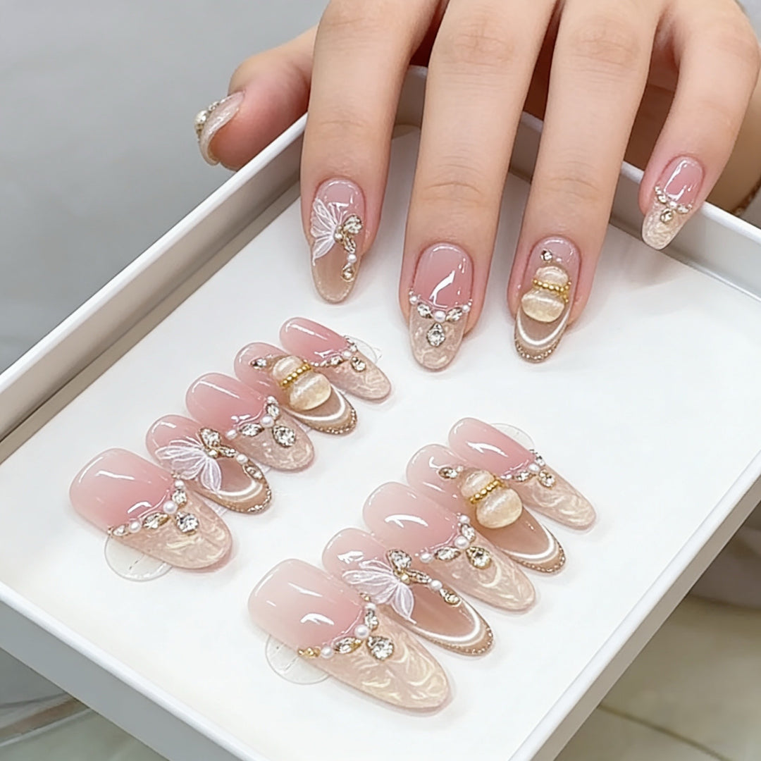 Luxury Decorative Press-On Nail Art Set Kalsten