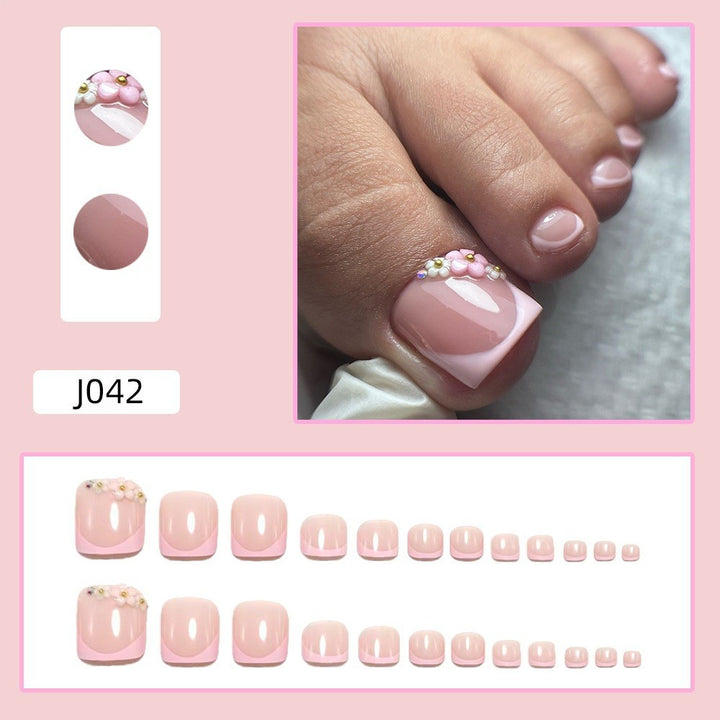 artful toenails Kalsten