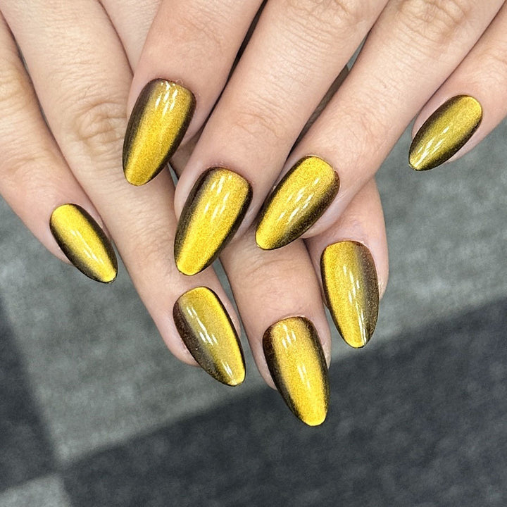 Glossy Press-On Nail Art Set