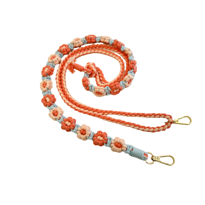 Macrame Pet Leash with Floral Detailing Kalsten