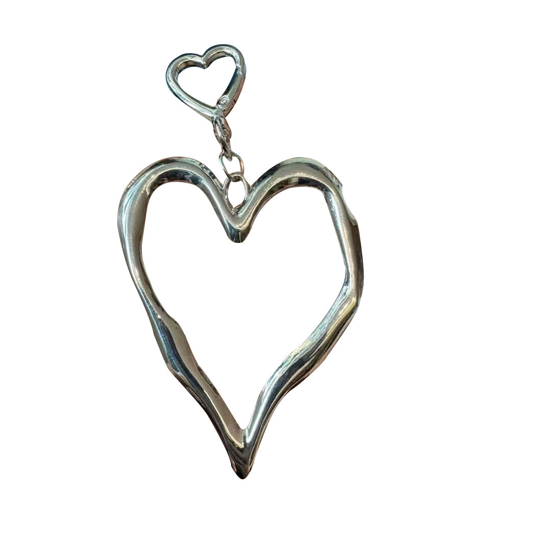 Heart-Shaped Keychain Holder Kalsten