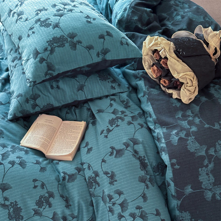 Premium cotton bedding set with floral all-over woven texture and light quilting