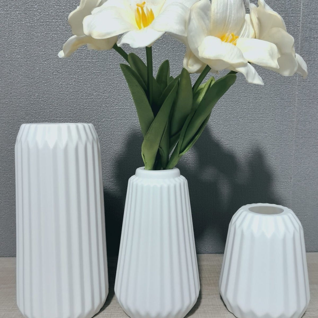 Decorative Kalsten Vase