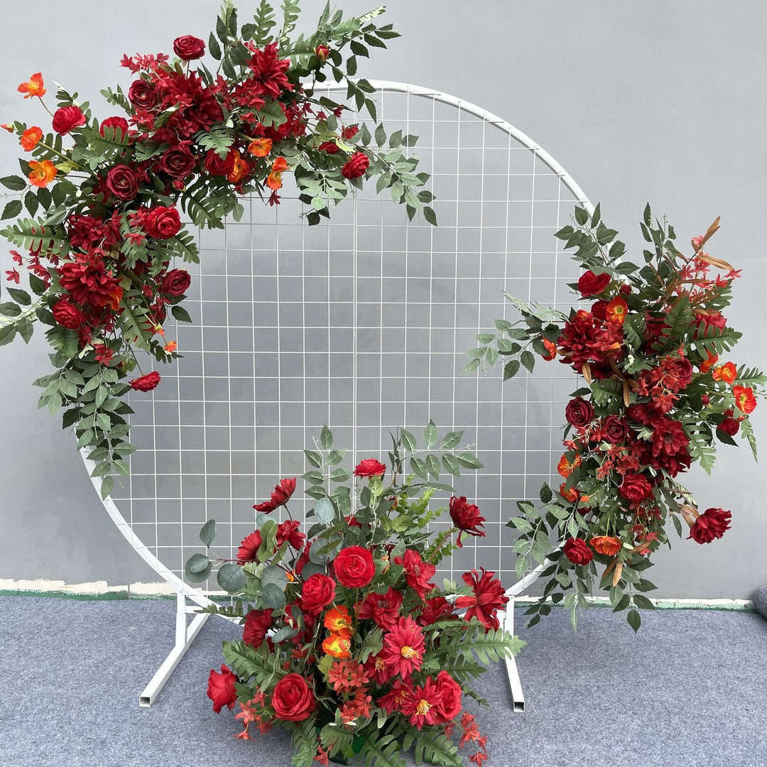 Autumn-Themed Decorative Floral Garland