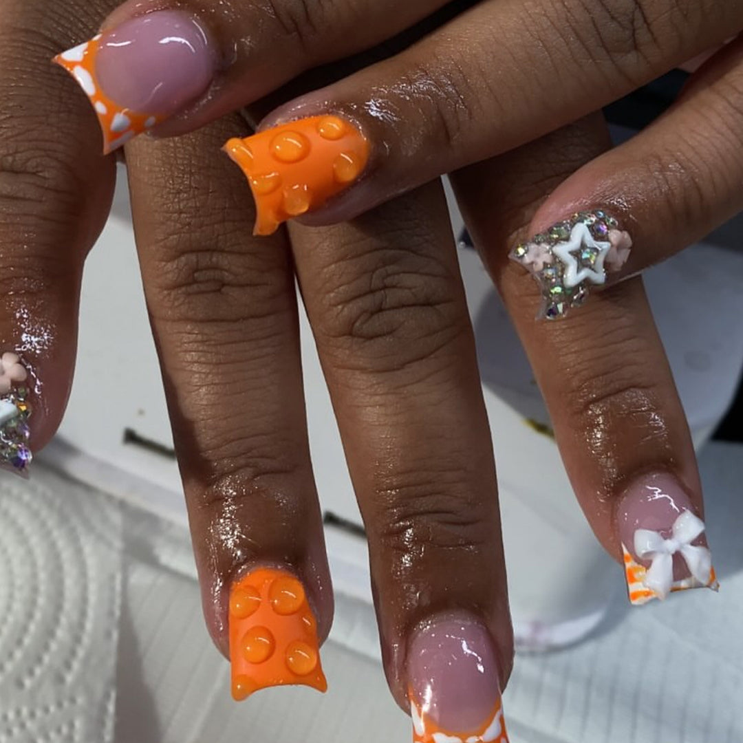 Creative Press-On Nail Art Kalsten