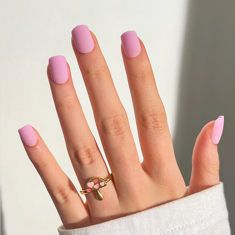 Artistic gel nails with matte finish Kalsten