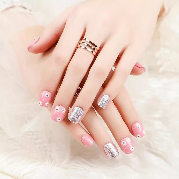 Floral Glitter Press-On Nail Set