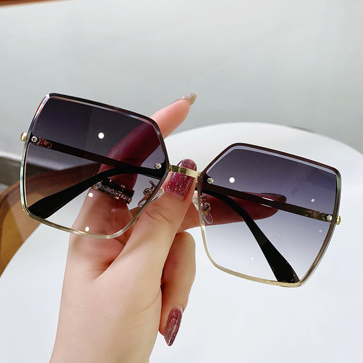 Ladies fashionable square sunglasses with polarized lenses Kalsten