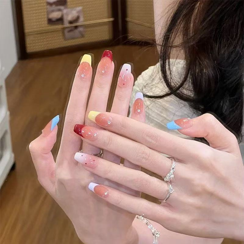 Artistic Press-On Nail Art Set