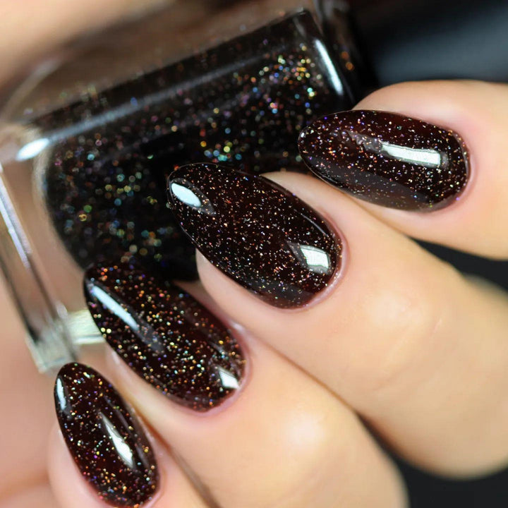 Glamorous artificial nails with glitter Kalsten