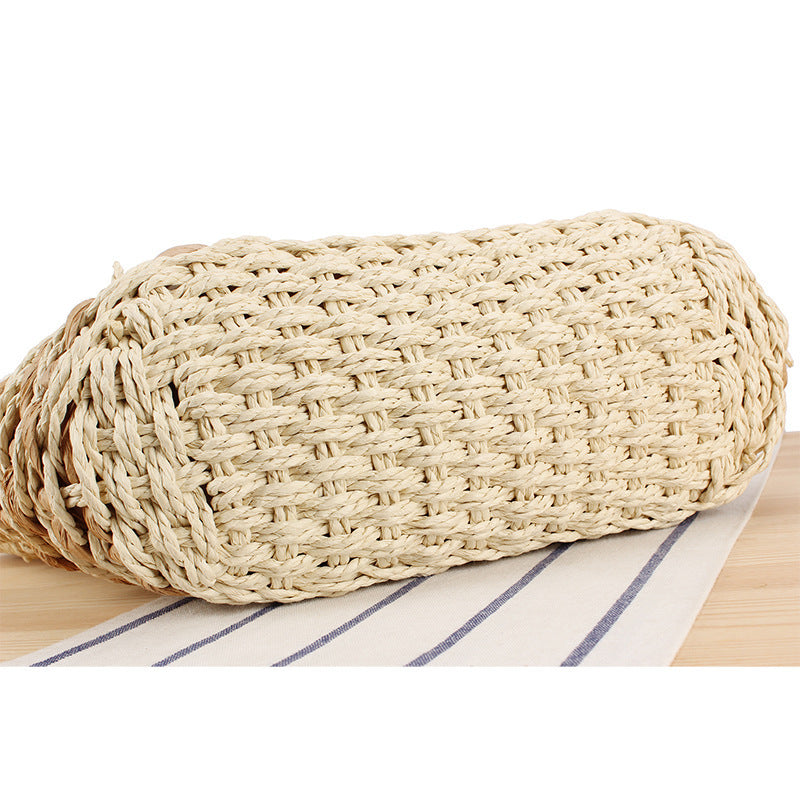 Elegant Beach Bag with Handwoven Basket Pattern Kalsten