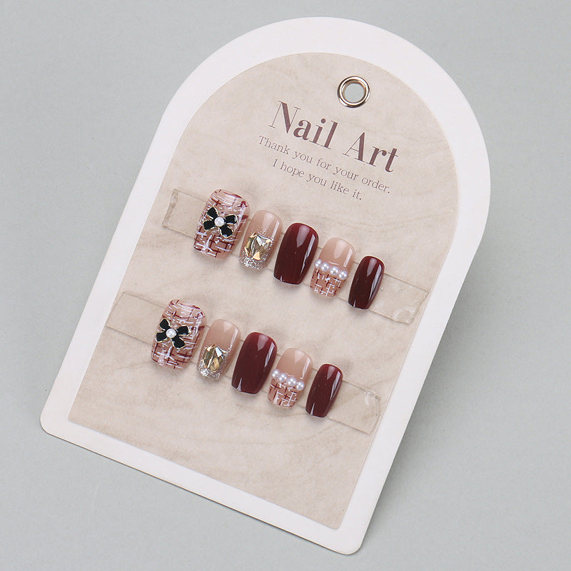 Elegant Press-On Nail Design with Rhinestone Accents Kalsten