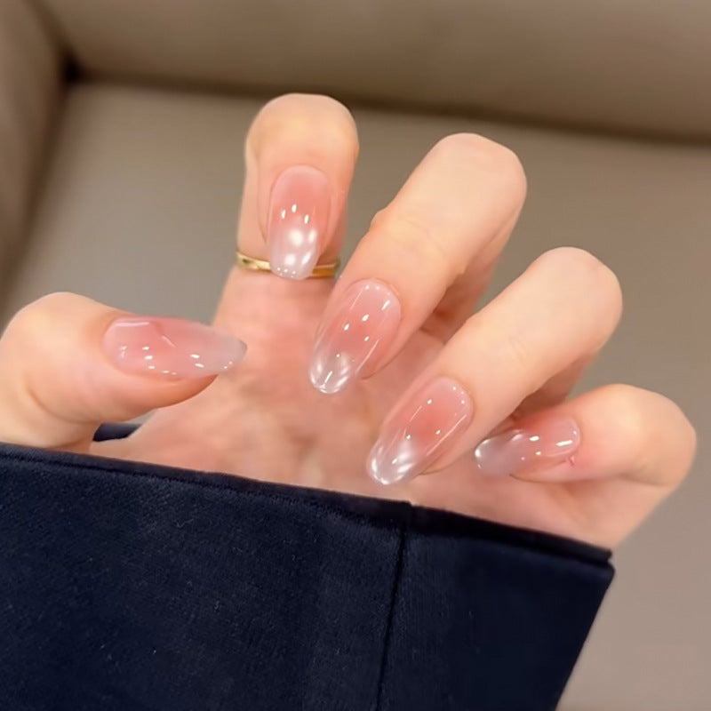 Elegant Nail Art Kalsten