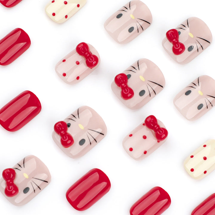Artistic Nail Art with Cute Bow Motifs Kalsten