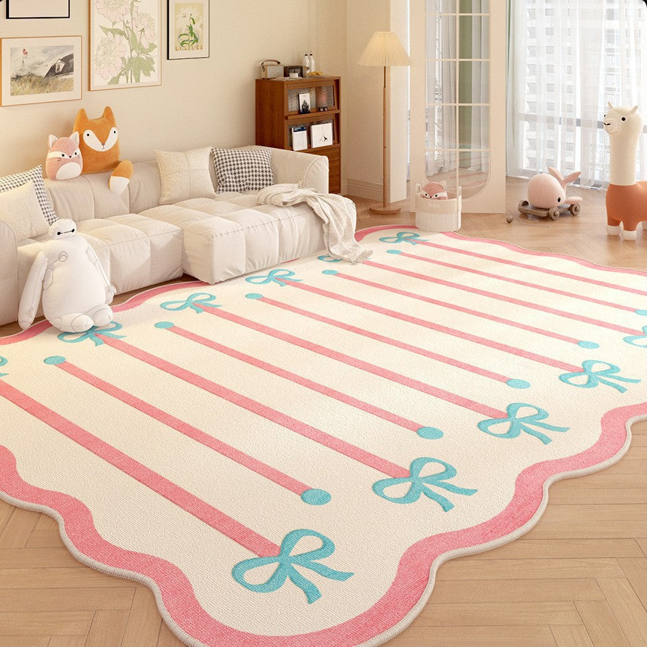 Decorative Scalloped Table Mat
