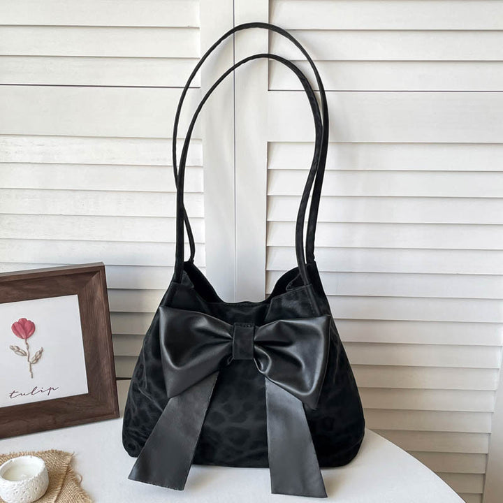 Chic Bow-Accent Bucket Handbag