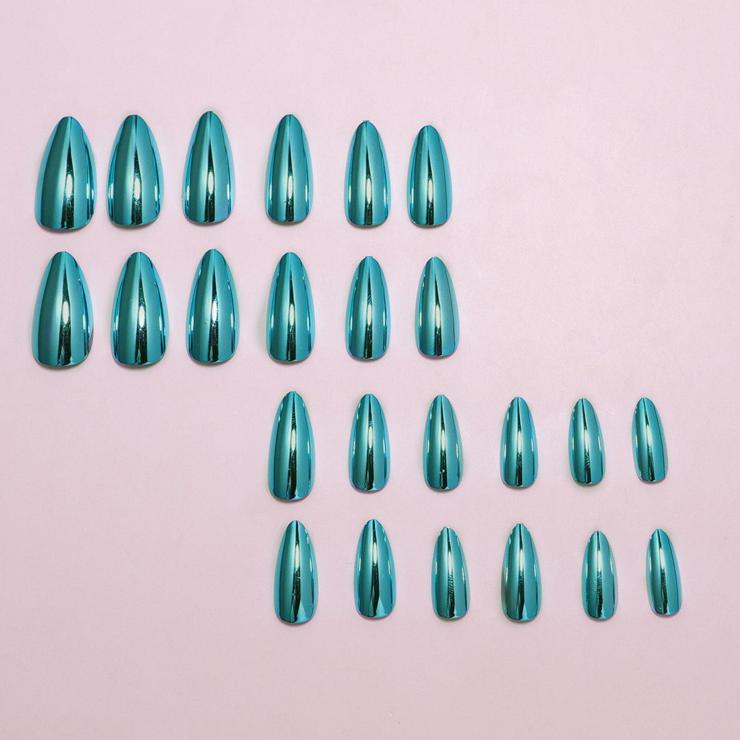Elegant Mirror Finish Press-On Nail Set Kalsten