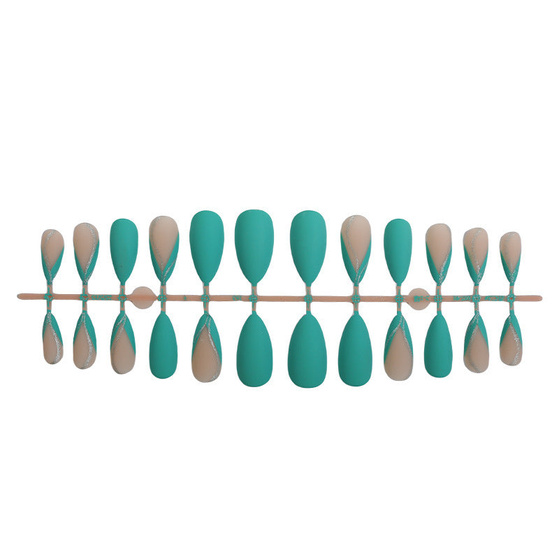 Artistic Press-On Nail Set with Elegant Silver Detailing Kalsten